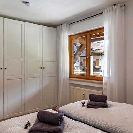 Alpblick Apartment Alpspitze جارمش بارتنكيرشن المظهر الخارجي الصورة
