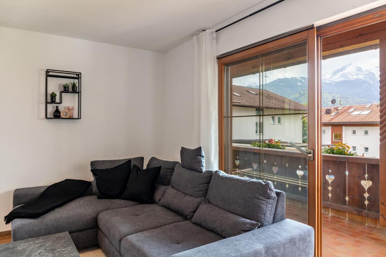 Alpblick Apartment Alpspitze جارمش بارتنكيرشن المظهر الخارجي الصورة