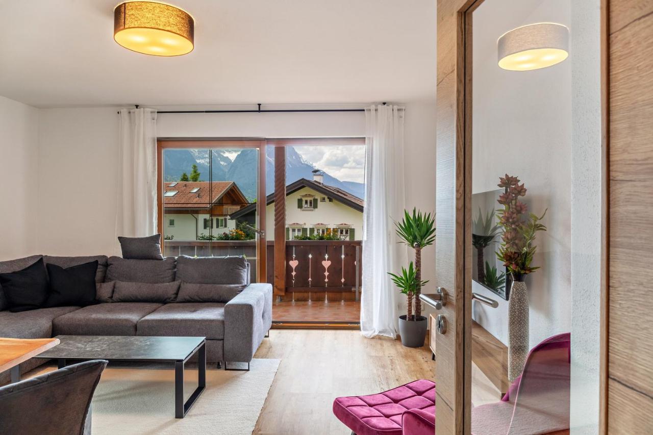 Alpblick Apartment Alpspitze جارمش بارتنكيرشن المظهر الخارجي الصورة