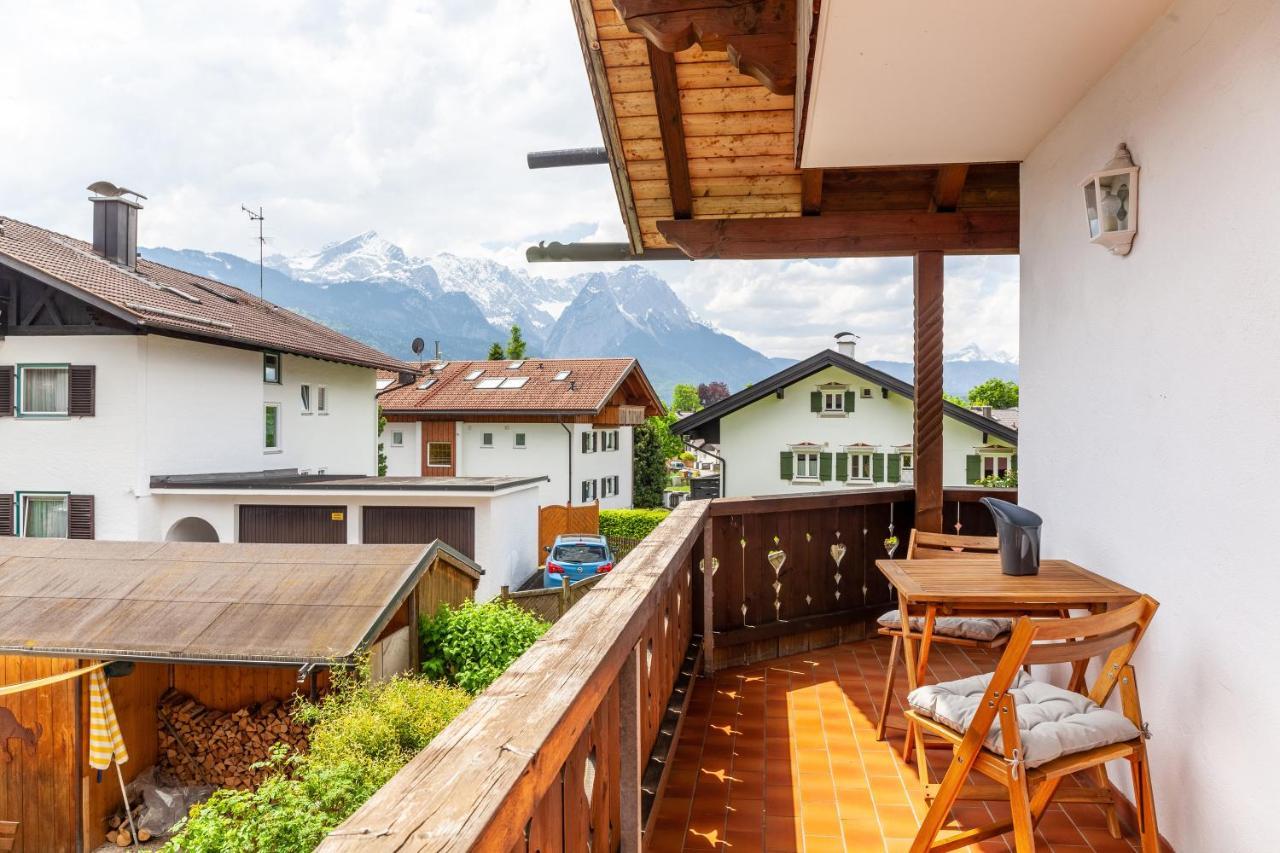 Alpblick Apartment Alpspitze جارمش بارتنكيرشن المظهر الخارجي الصورة